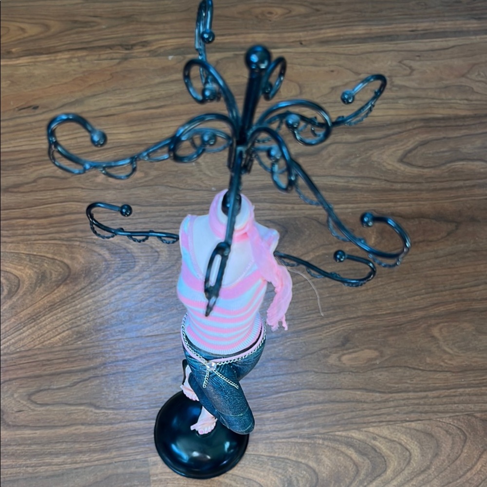 Black Jewelry Holder with Pink and Blue Outfit